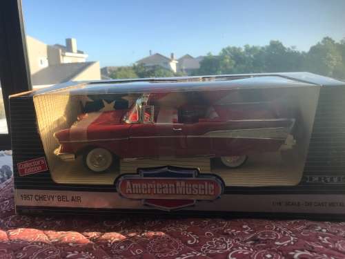 1957 Bel Air Chevrolet Convertible Collectors Editon 1:18 Scale