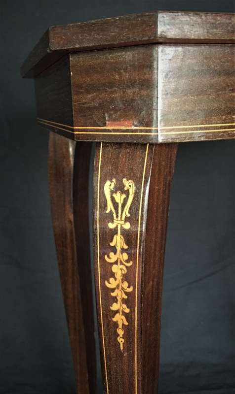 Vintage Italian Marquetry Jewelery Table fitted with Swiss Reuge Music Box