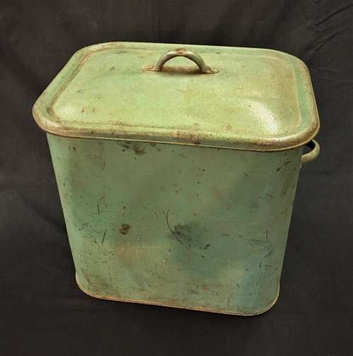 Vintage Metal Bread Tin