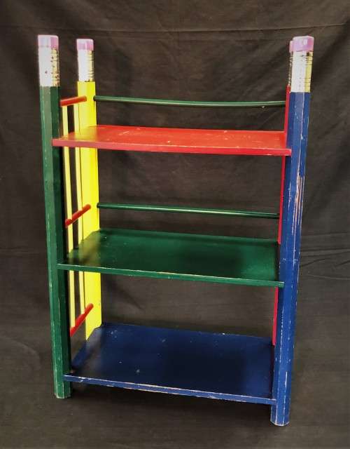 Pencil-Themed Toy/Book Shelf