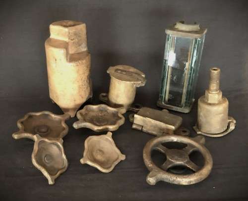 Lot SAR Brass
