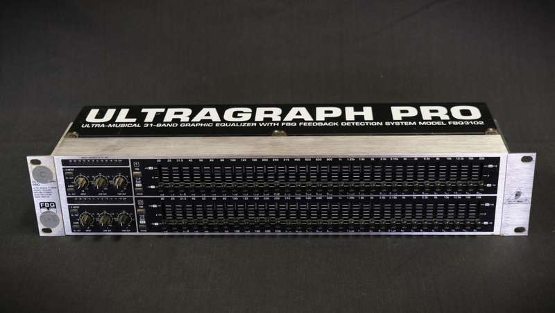 Behringer Ultragraph Pro FBQ3102 Graphic Equalizer