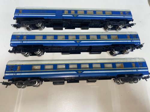 Lima Wagons