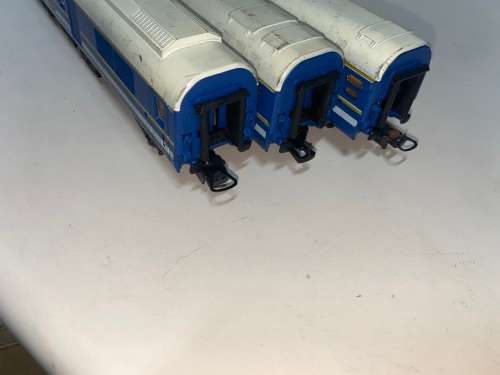 Lima Wagons