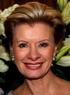 Lunch with Edith Venter & weekend stay at Emerald Resort & Casino