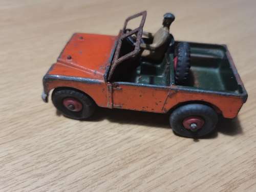 Dinky Land Rover