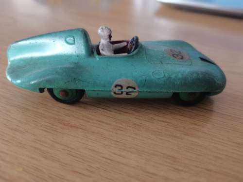 Dinky Connaught No32