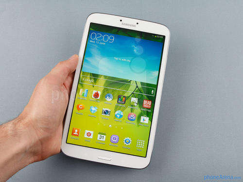 SAMSUNG GALAXY TAB 3 7" LIKE NEW CONDITION + LEATHER CASE WORTH R450 - BARGAIN!!!