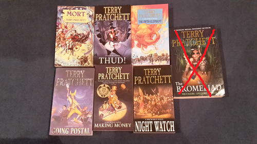 6 Terry Pratchett Books