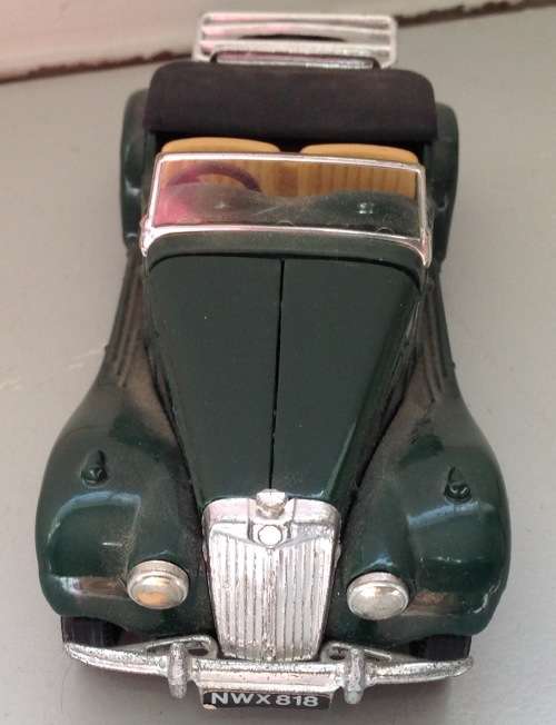 Dark green Corgi MG-TF Made in Great Britain 11.5 cms see all pics Postage R50.