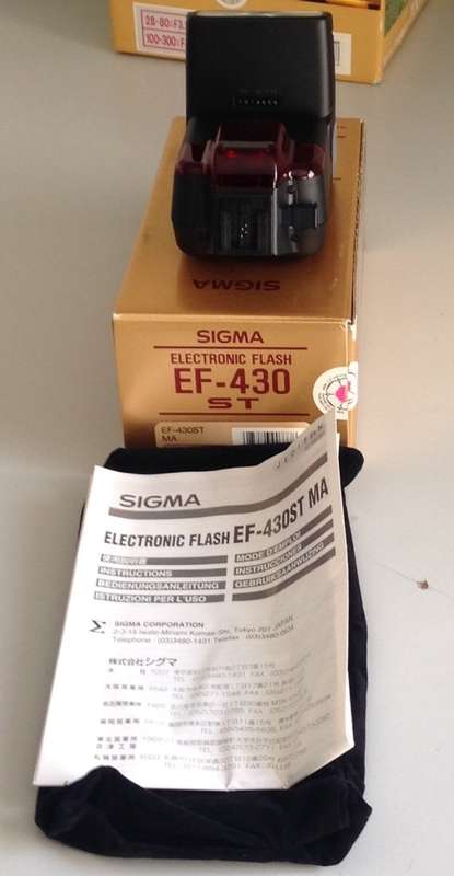 Sigma Electronoc flash EF 430st  for Minolta AF camera.