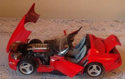 BURAGO DODGE VIPER RT/10 1996 1/18 CONVERTABLE