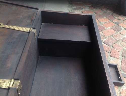 STUNNING WOOD AND BRASS KIST BOUGHT IN KENYA  ABOUT 30 YEARS AGO.