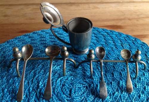 7 PIECES EPNS..NEEDS A CLEAN. GLASS IINNER IN MUSTARD POT IS NOT ORIGINAL. POST R 65.