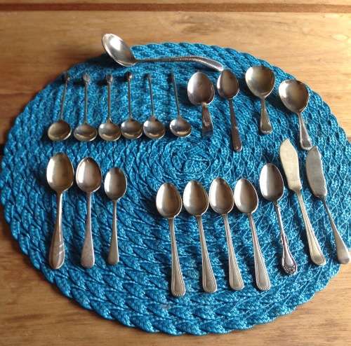 A LARGE ASSORTMENT OF TEA AND COFFEE SPOONS  GRAVY LADLE BUTTER KNIV ES.POSTAGE R65.
