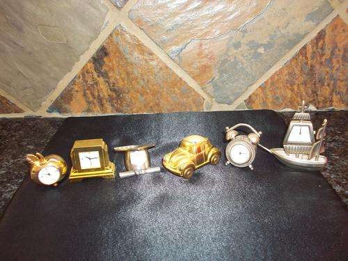 6 ASSORTED MINI CLOCKS FREE POSTAGE FREE POSTAGE