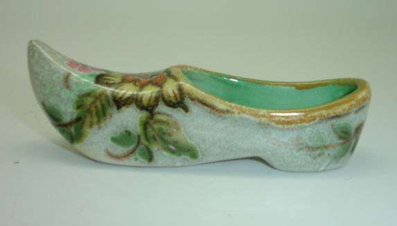 Vintage Gouda Shoe