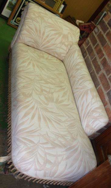 Victorian English Chaise Lounge