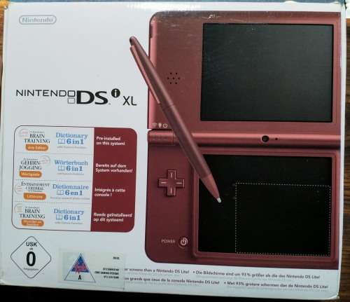 Nintendo DSi XL - (NDS) - including MT Cart (Gateway compatible) and SD cards