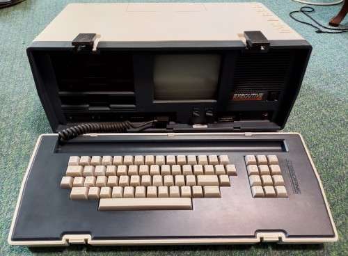 3x Vintage Portable Computers