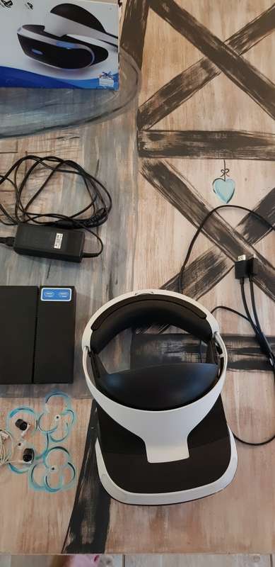 PLAYSTATION 4 VR