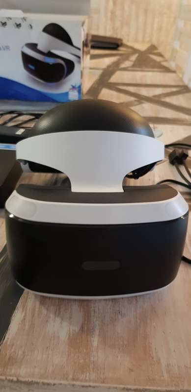 PLAYSTATION 4 VR