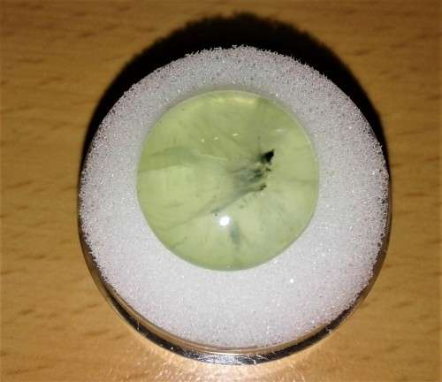 SCOTTISH PREHNITE 9.80ct - 100% NATURAL - CRAZY LOW START