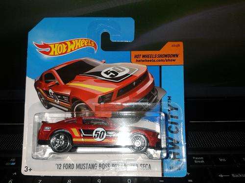 Hot Wheels '12 Ford Mustang Boss 302 Laguna Seca (Short Card )