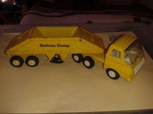 Vintage Tonka Dump Truck