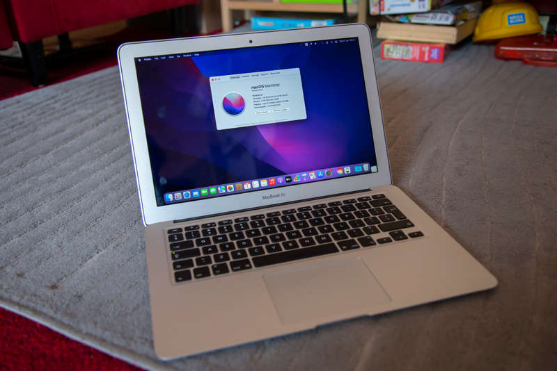 Macbook Air 13` 2017 i5 8gb 128gb
