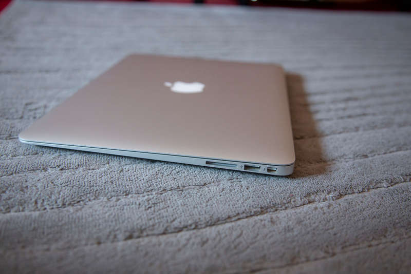 Macbook Air 13` 2017 i5 8gb 128gb