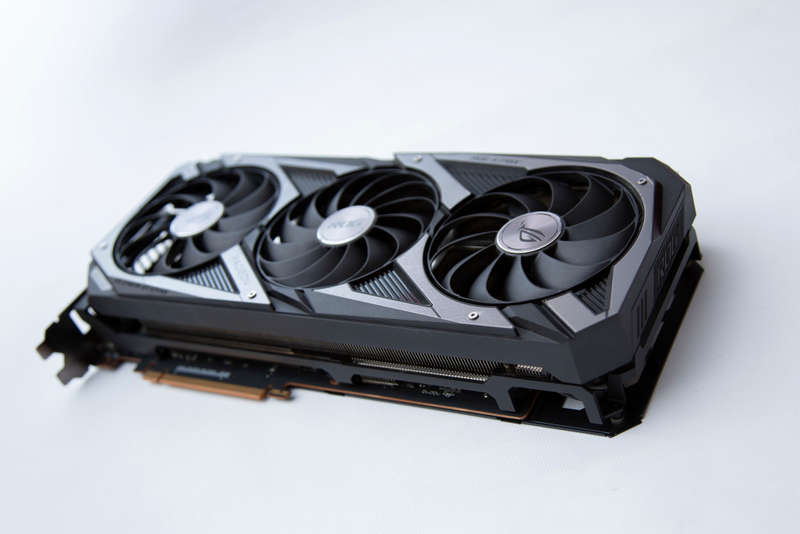 Asus ROG Strix RX6700XT 12GB