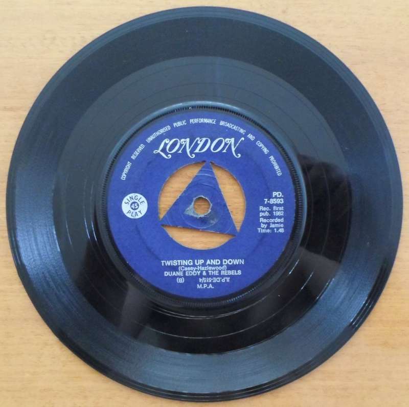 Duane Eddy and The Rebels - Twisting Peter Gunn