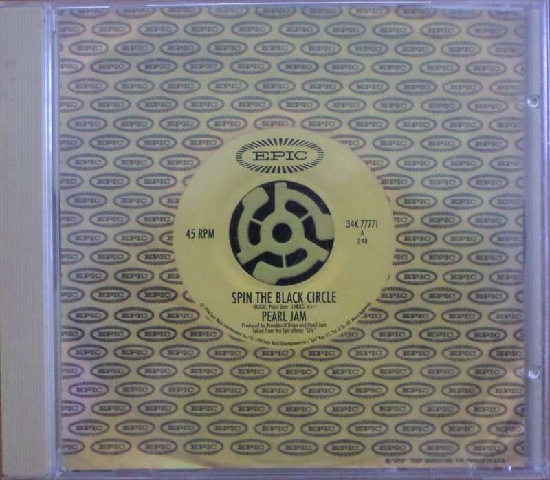 Pearl Jam - Spin the Black Circle