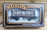 OO Scale Wagons x 2