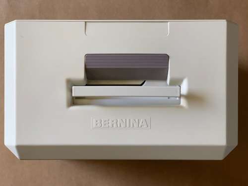 Bernina 1090 Sewing Machine - Excellent Condition