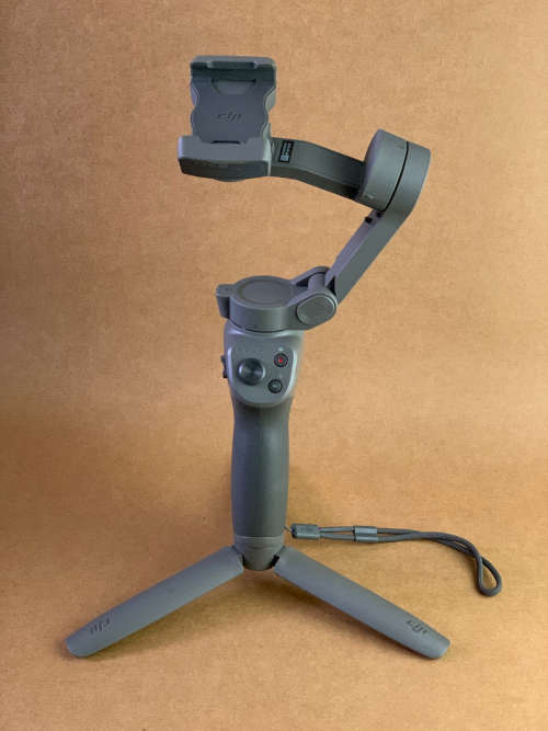 DJI Osmo Mobile 3 Smartphone Gimbal Combo Kit