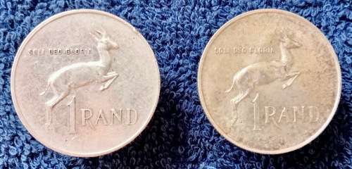 R1 SILVER SET OF TWN COINS 1967 - English & Afrikaans Set 12gm Silver each 80% x2  24gm