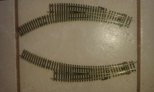 Hornby Left and right hand curved points