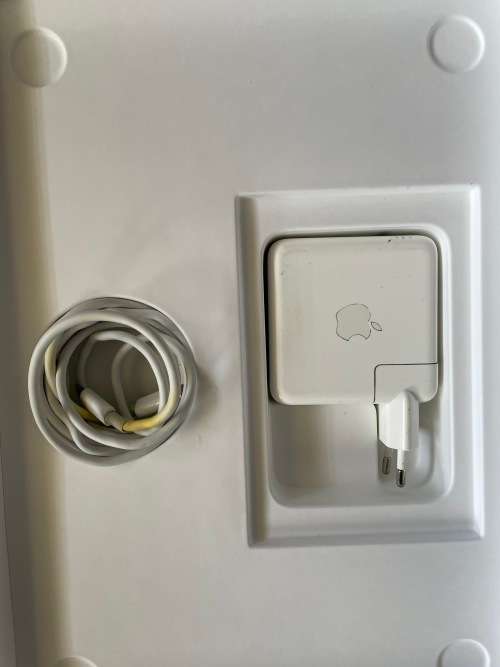 Apple Macbook Pro 13-inch 128gb
