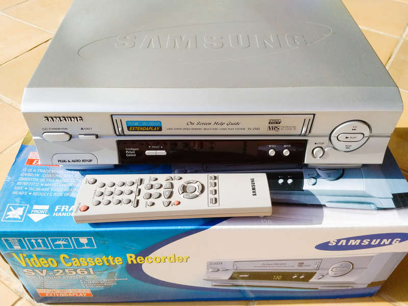 Samsung SV-256I Video Cassette Recorder
