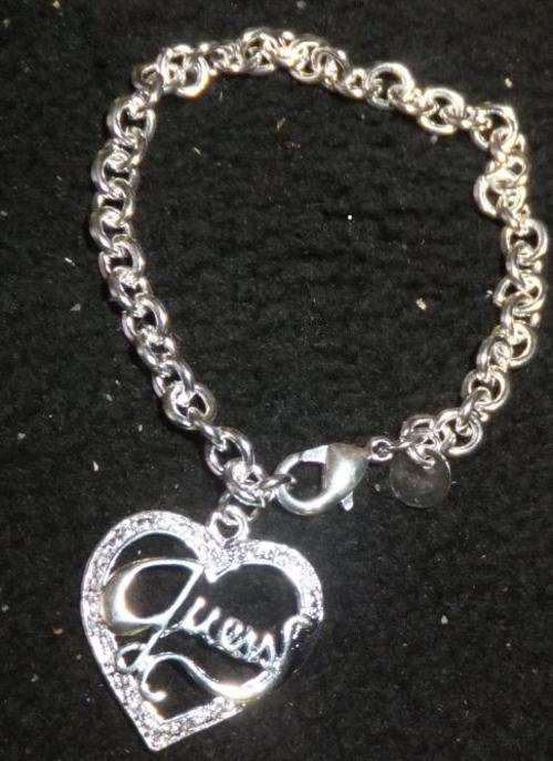 guess bracelet