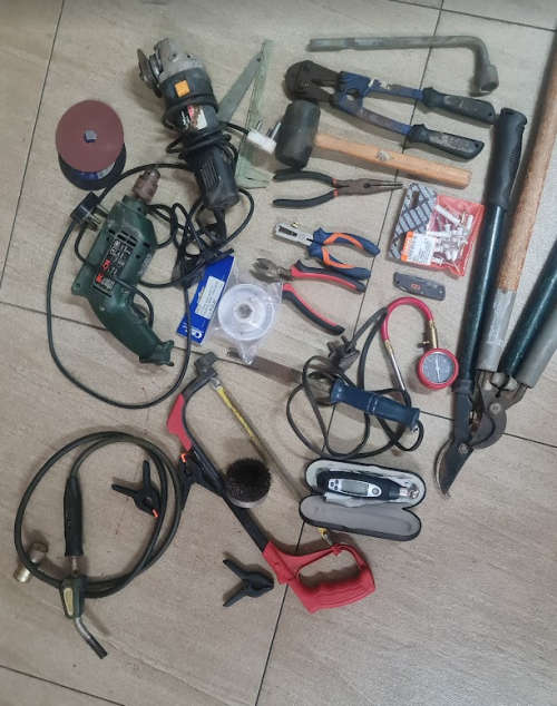 mixed batch of tools drills etc