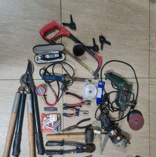 mixed batch of tools drills etc