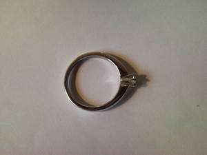 18ct classic white gold with .2ct solitaire diamond