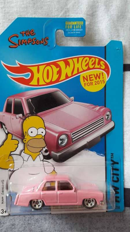 Hot Wheels The Simpsons Family Car Long Card