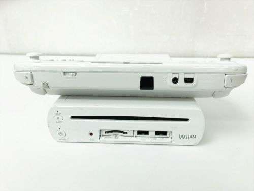 Nintendo WiiU 32GB White console