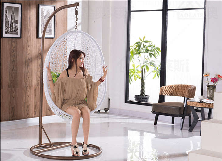Egg Shape Outdoor Wicker Swing Chair rattan garden Swing