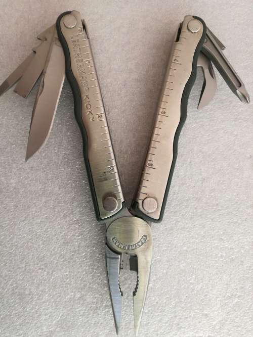 LEATHERMAN KICK