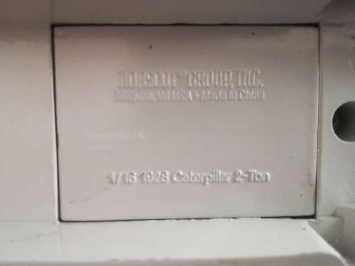 VINTAGE 1928 Caterpillar 2 ton 1:16 Scale die cast NORSCOT